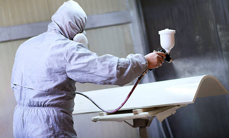 Spray Painting image